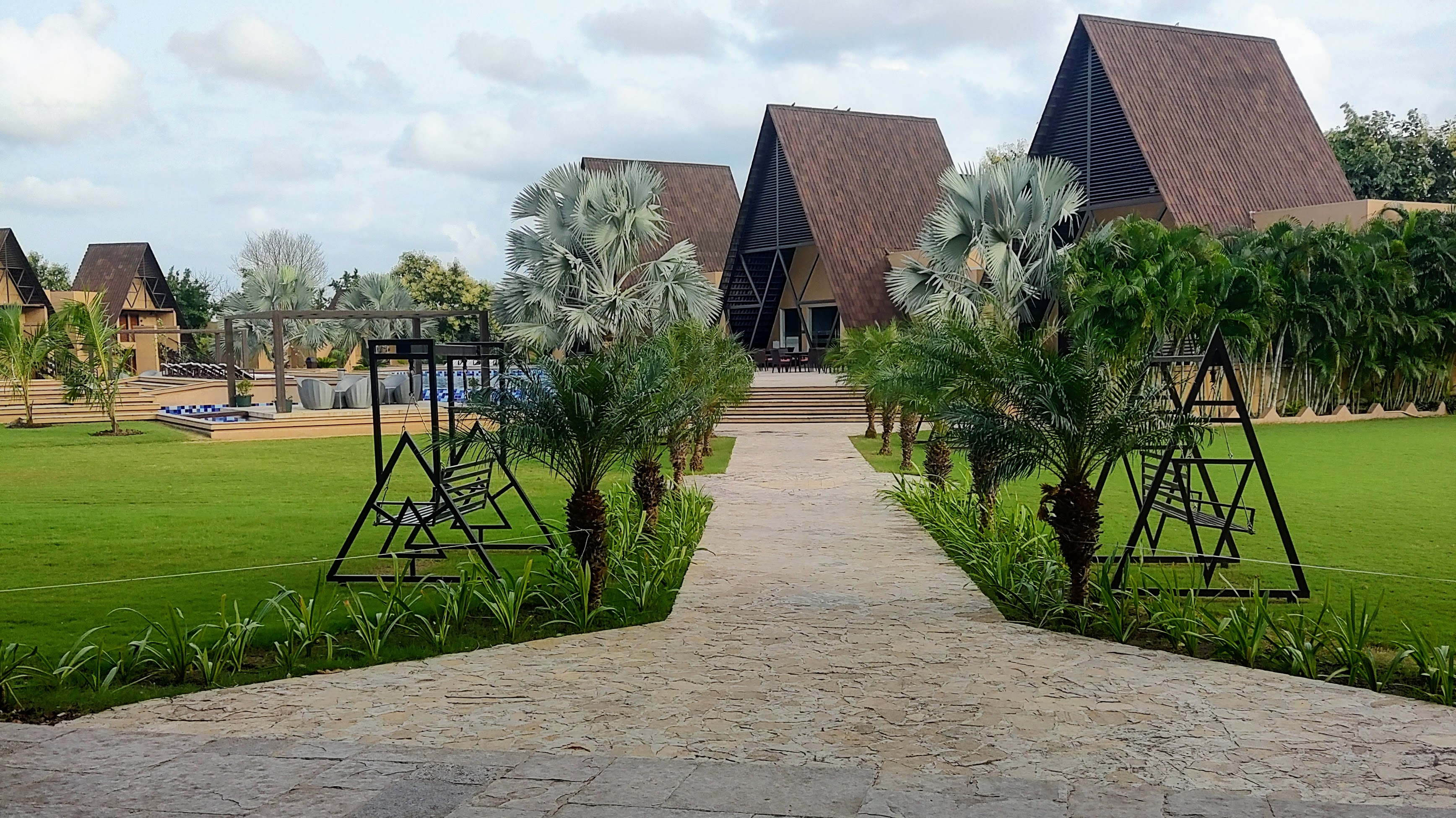 Jagira Ananta Elite, Gir villa exterior
